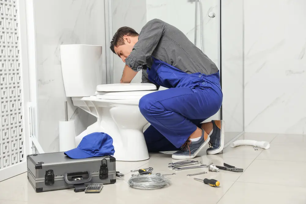 Toilet Installation in El Socio